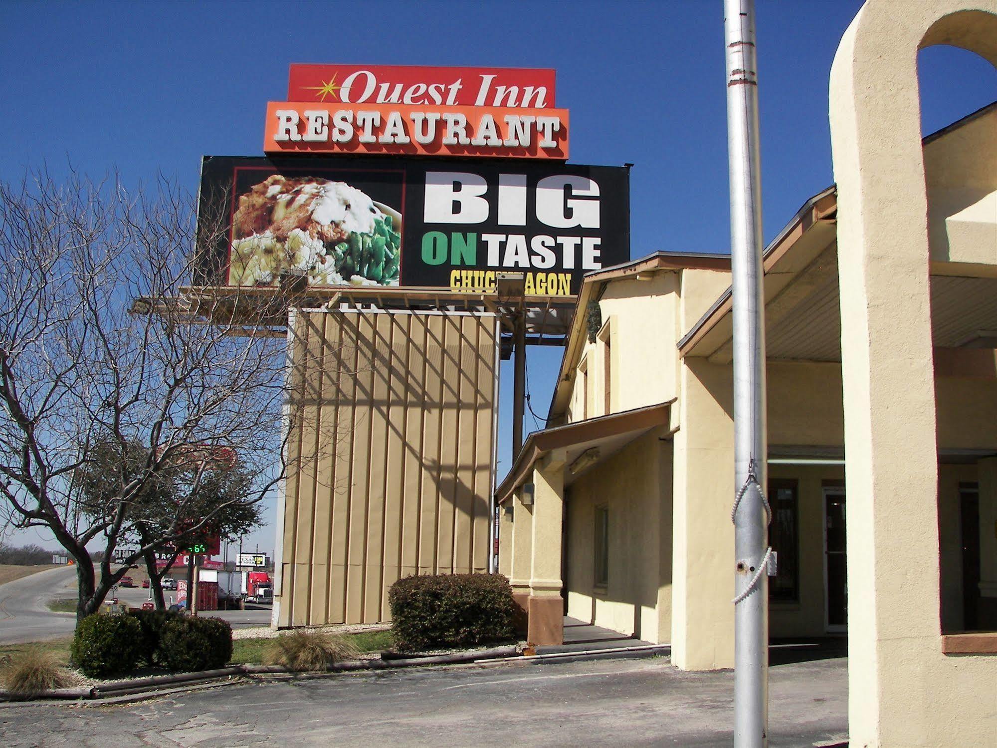 Quest Inn Уэтерфорд Экстерьер фото